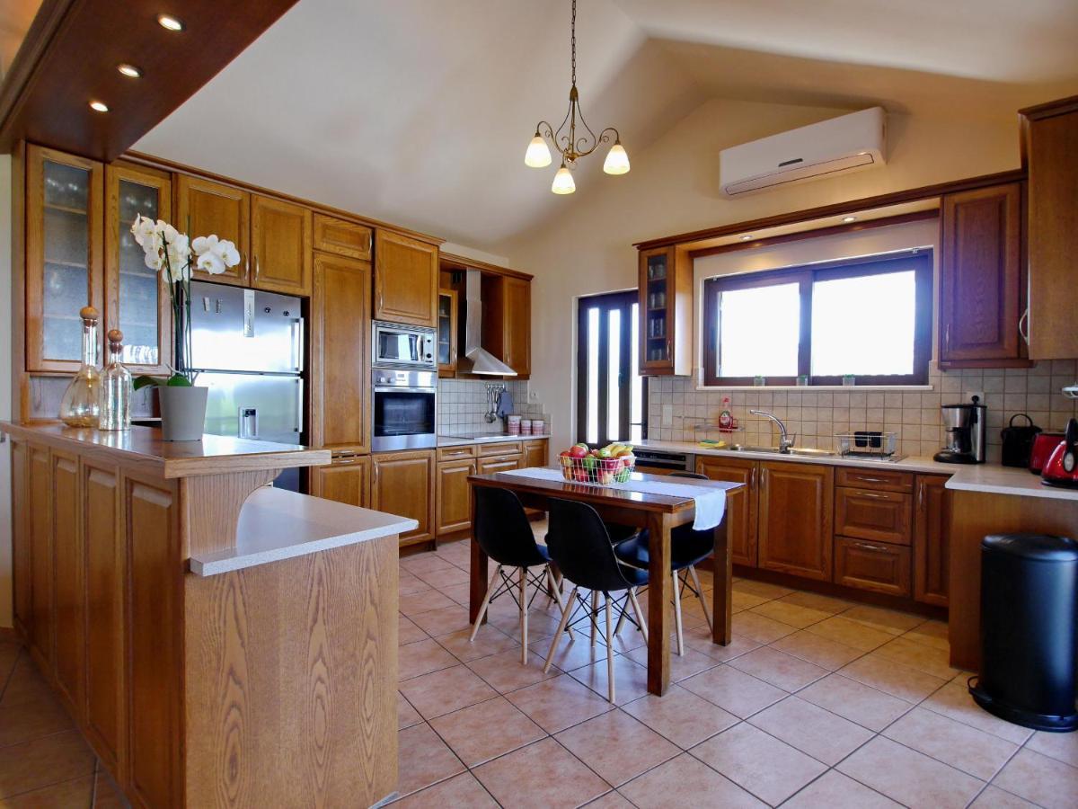 Villa Metapothia Gavalochori Crete Luaran gambar